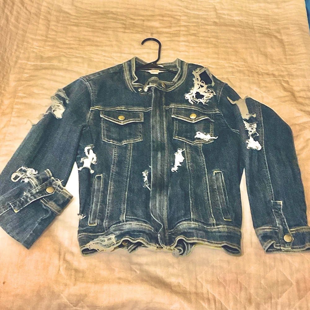 SEXY WOMENS RIPPED/DESTROYED CHRISTOPHER & BANKS LG BLUE DENIM FULL ZIP JACKET